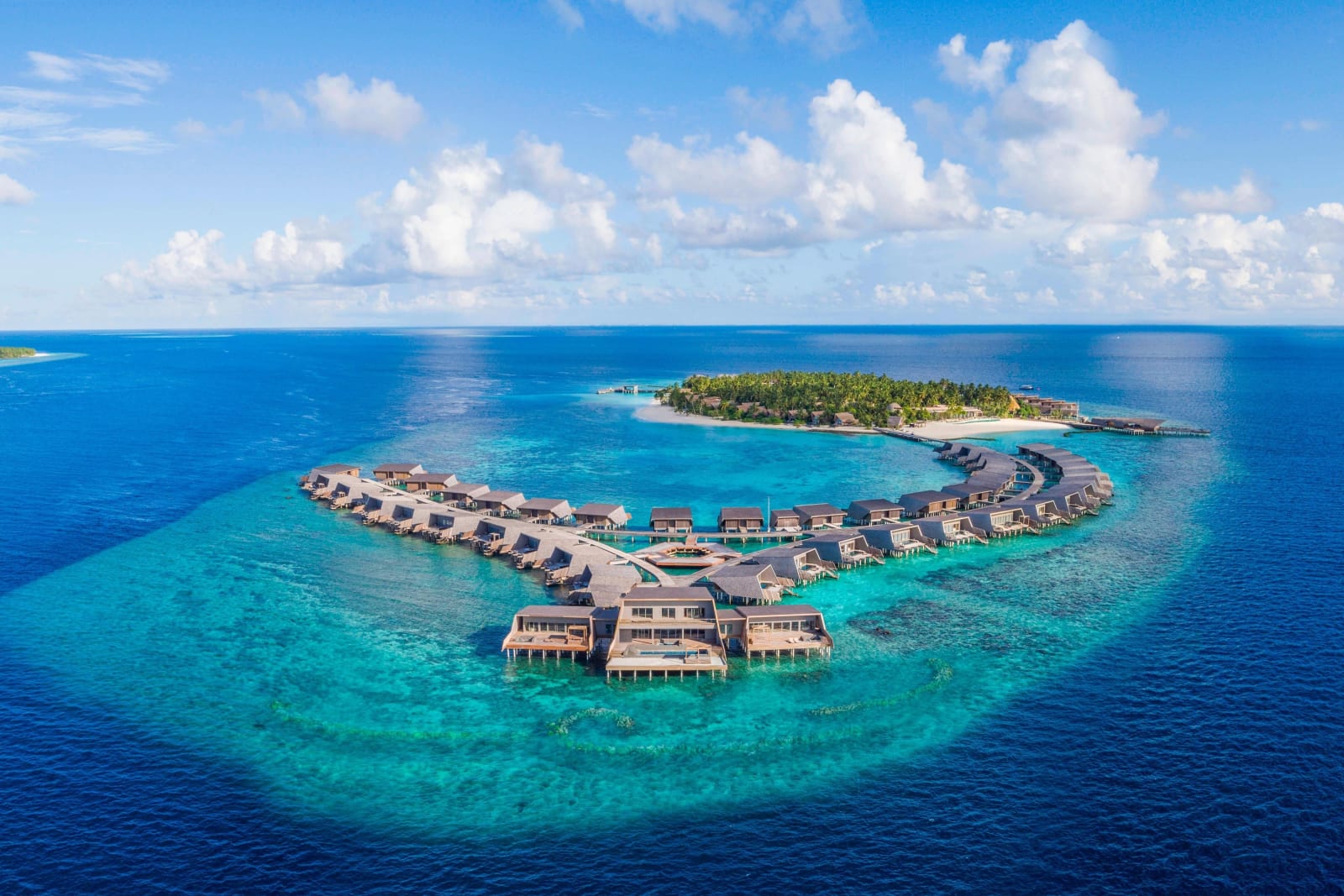 image of an exotic destination landscape (for a travel tech)